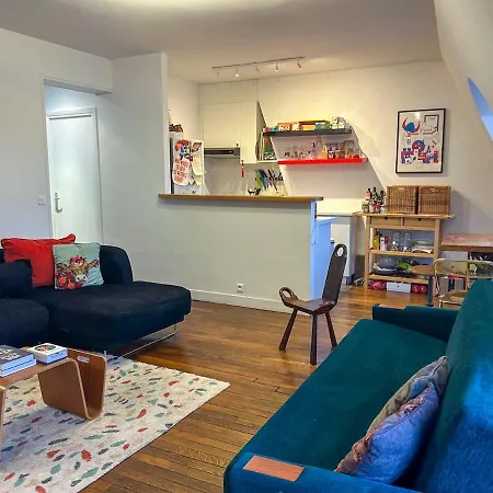 Stylish Montmartre Flat With View * Paris