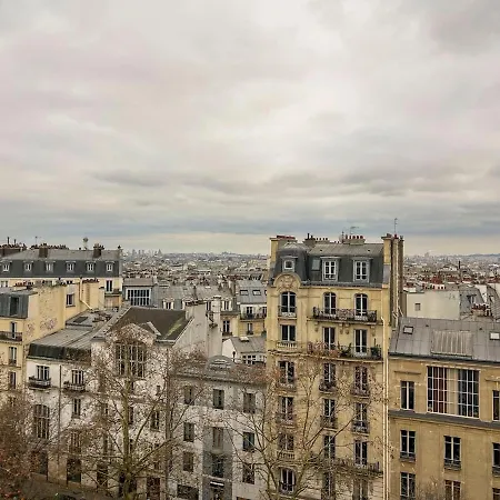 Stylish Montmartre Flat With View